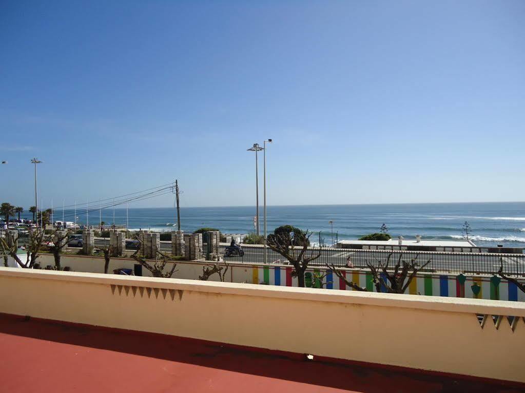 Hotel Turismo Do Seculo Estoril Exterior foto View of the sea from the hotel